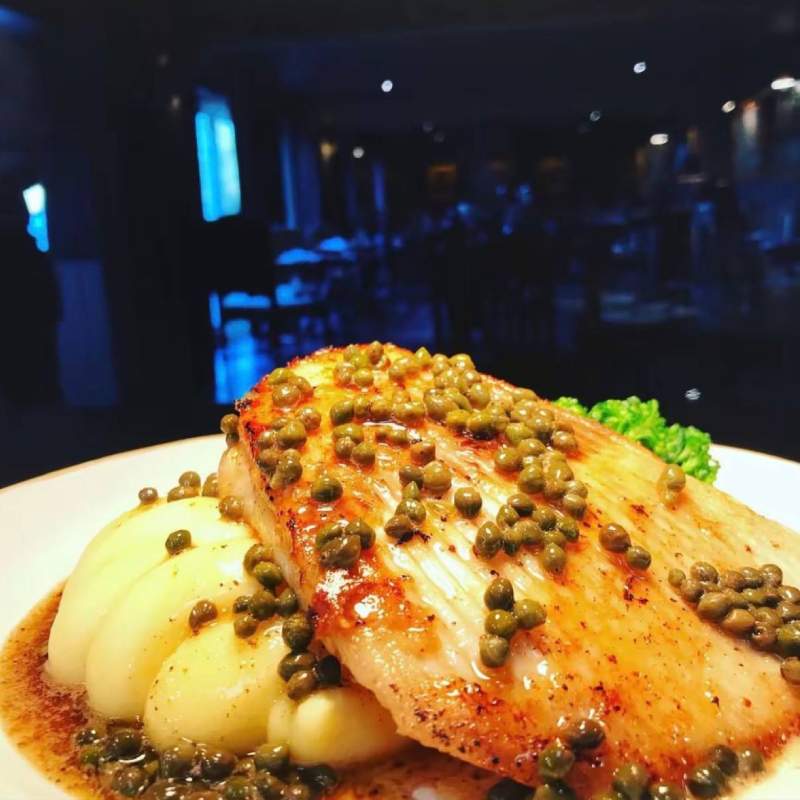 🌊 Deep-Sea Stingray Wings(Premium Thick-Cut) — The Ultimate "Crunch" Experience in SG!